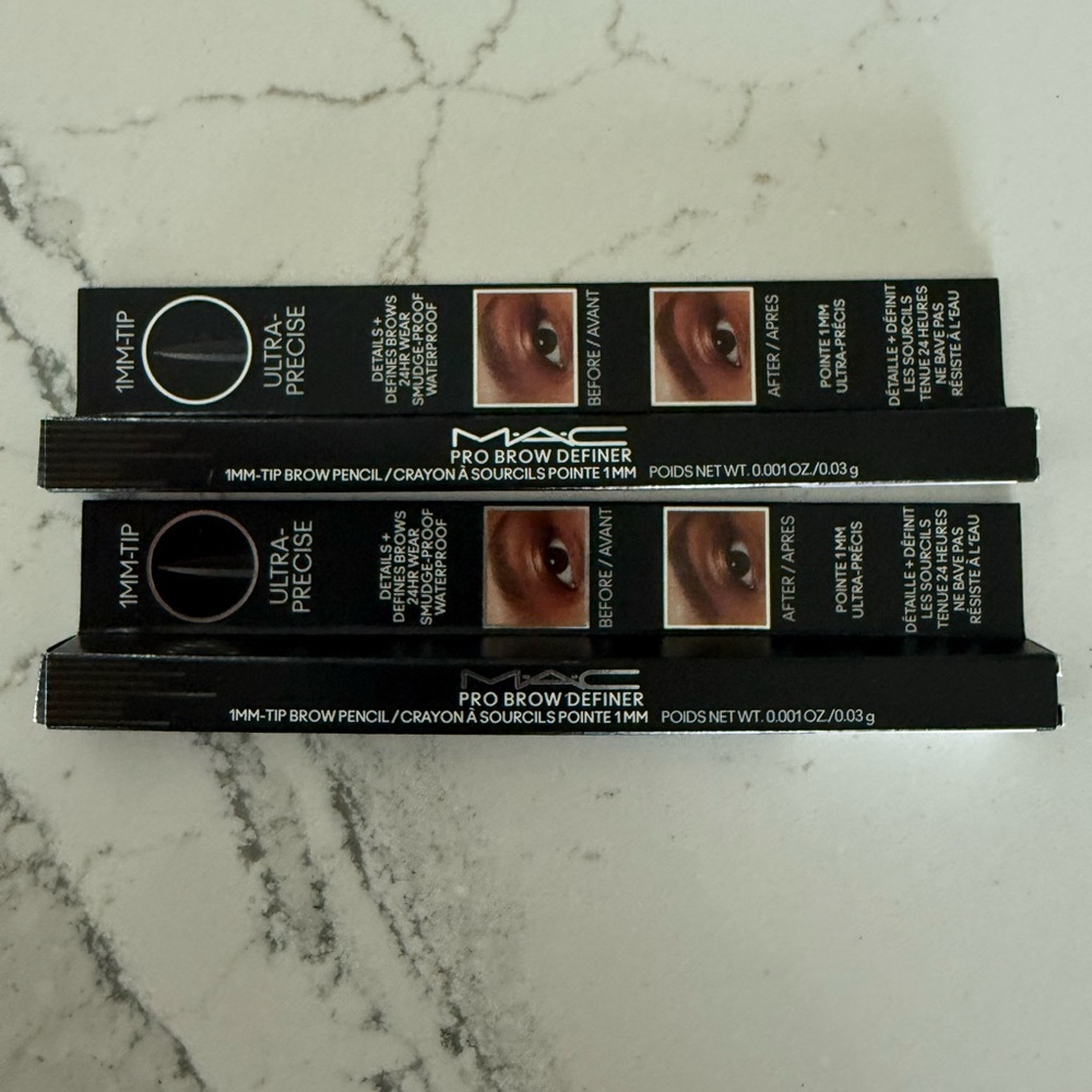 2 MAC Cosmetics Pro Brow Definer - spiked 1mm NWB
